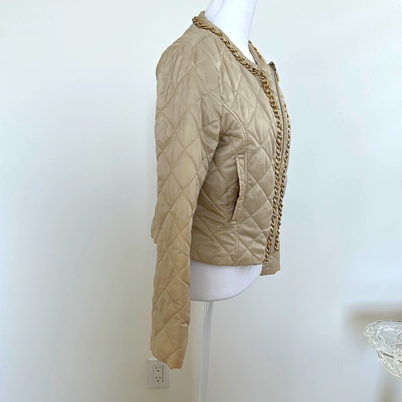 Rinacimento Short Waisted Quilted Crème Jacket. Size M - Picture 3 of 8